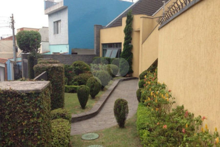 Casa à venda com 3 quartos, sendo 1 suíte, em Jardim Japão, São Paulo, SP