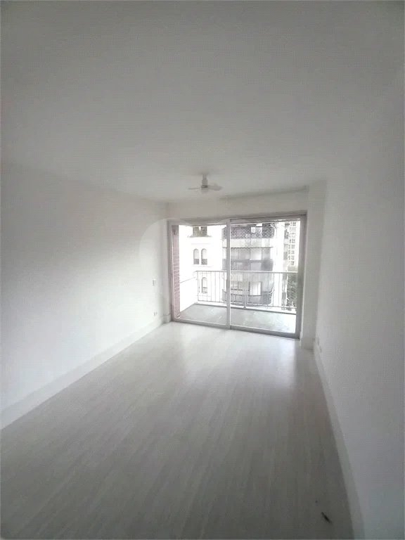 Apartamento para alugar com 1 quarto em Moema, São Paulo, SP