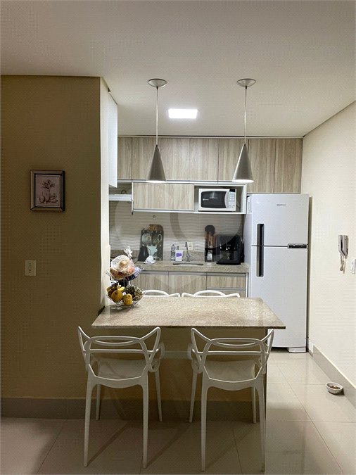 Apartamento à venda com 2 quartos em Coophema, Cuiabá, MT
