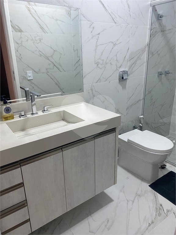 Casa à venda com 3 quartos, sendo 1 suíte, no condomínio Residencial Nova Aliança, Ribeirão Preto - SP