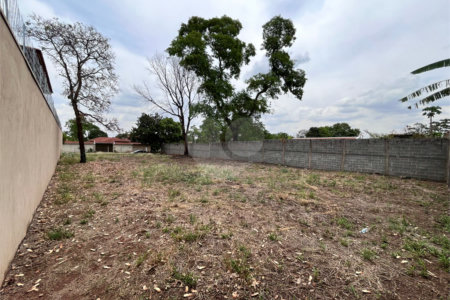Terreno à venda em Condomínio Portal dos Ipês, Ribeirão Preto, SP