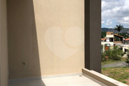 Casa à venda no condomínio Aruã, Mogi das Cruzes - SP