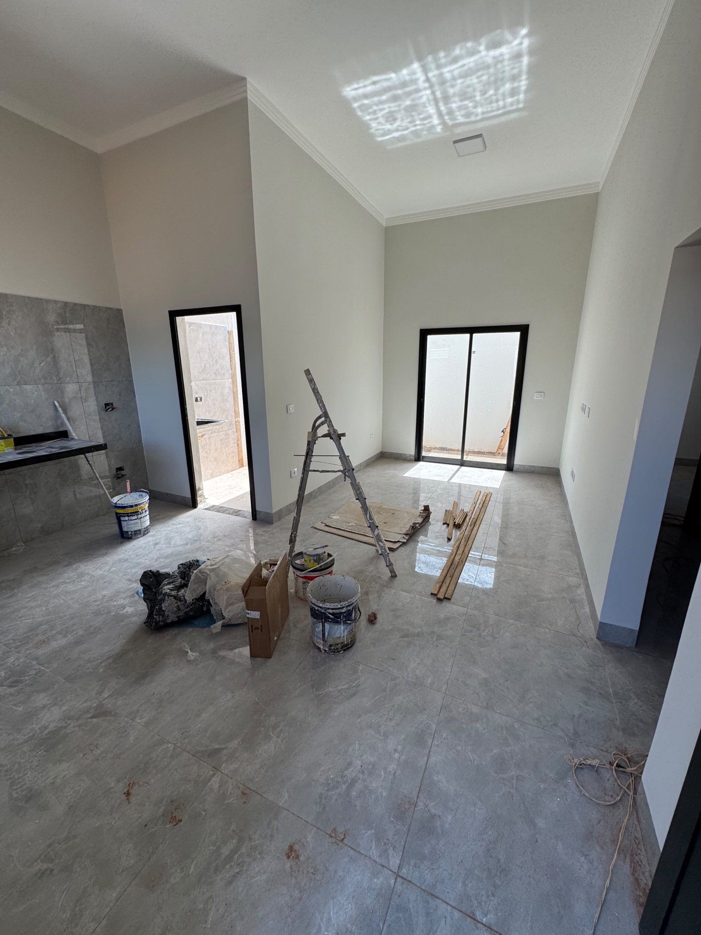 Casa para alugar com 3 quartos, sendo 1 suíte, em Jardim Bela Vista, Três Lagoas, MS