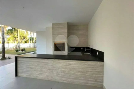 Casa a Venda no Condomínio Morada do Sol em Vinhedo/SP