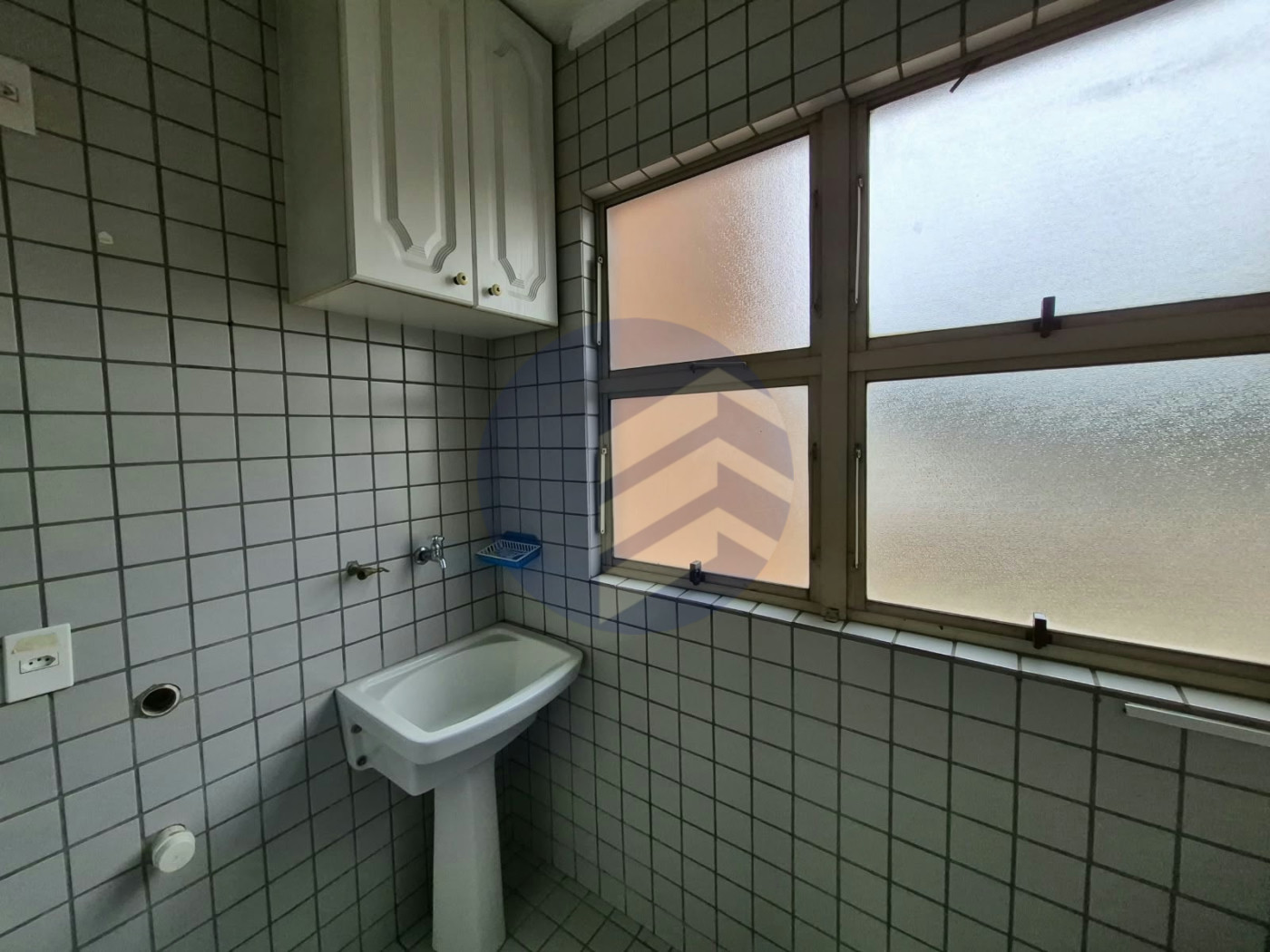 Apartamento à venda com 3 quartos, 1 banheiro e 1 vaga próximo à USP