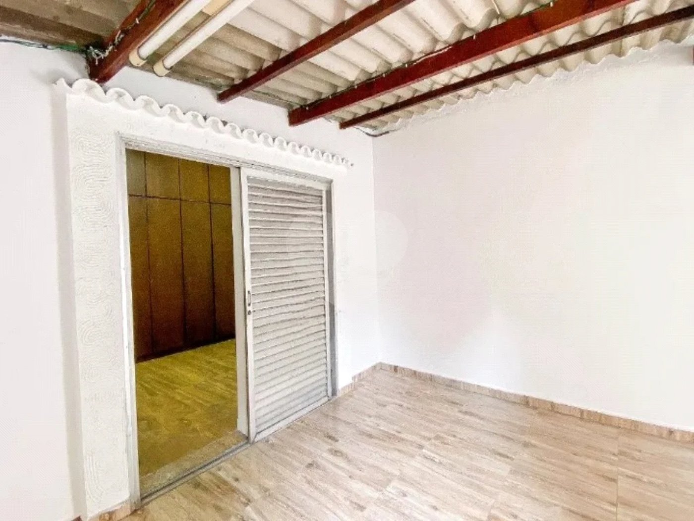 Sobrado com 400m² , 3 dormitórios , sendo 2 suítes , 3 vagas , à venda no centro de Santo André.