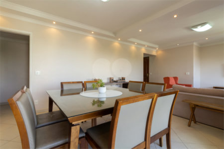 Apartamento á venda - Campo belo