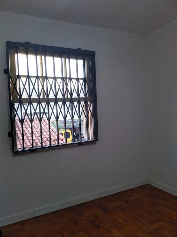 Sobrado à venda com 3 quartos em Vila Cordeiro, São Paulo, SP