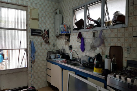 Sobrado à venda com 3 quartos, sendo 2 suítes, em Brooklin, São Paulo, SP