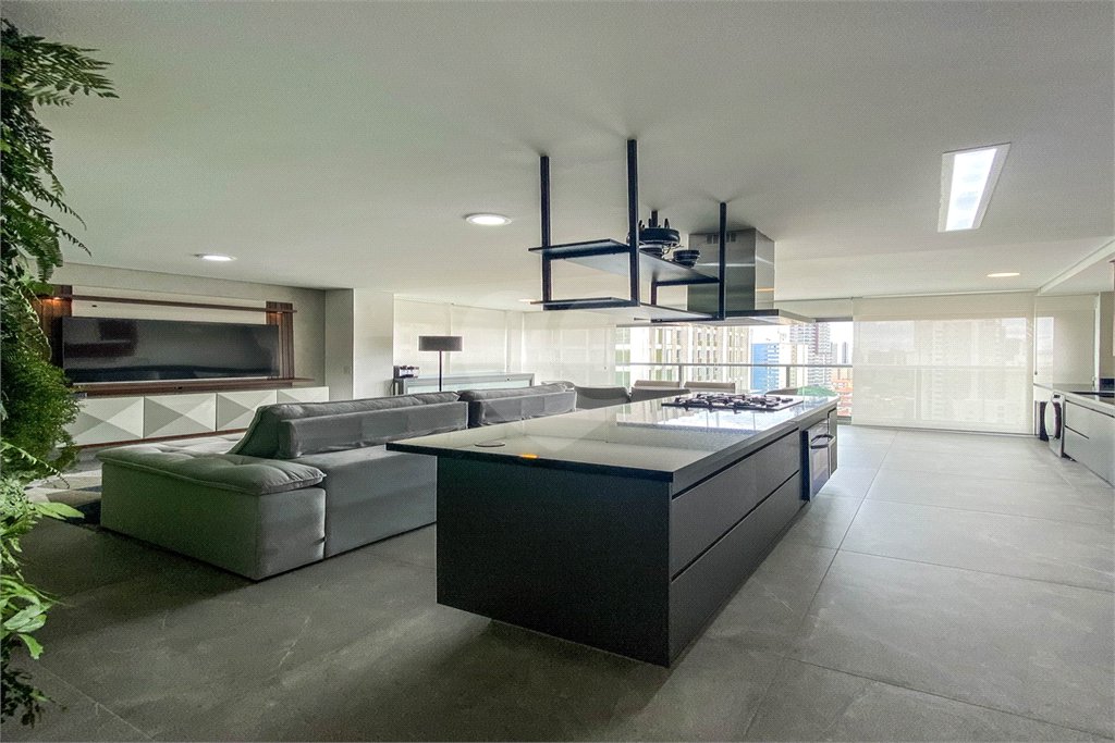 Apartamento à venda com 2 suítes em Vila Mariana, São Paulo, SP