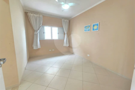 Casa à venda ou para alugar com 3 quartos, sendo 1 suíte, no condomínio Terras de São Francisco, Vinhedo - SP
