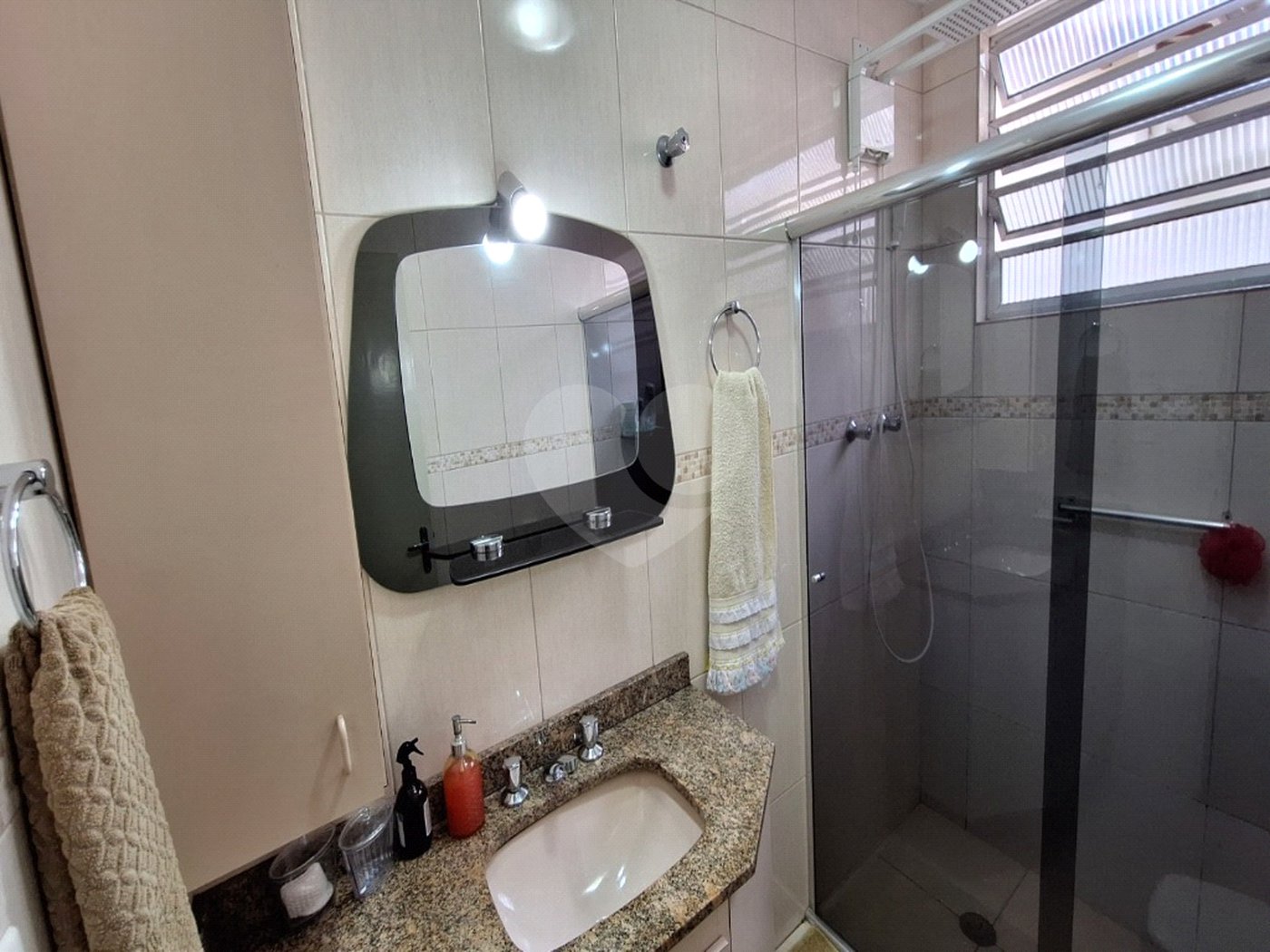 Casa à venda com 3 quartos, sendo 1 suíte,  no condomínio Conjunto Residencial Independencia, São Paulo - SP