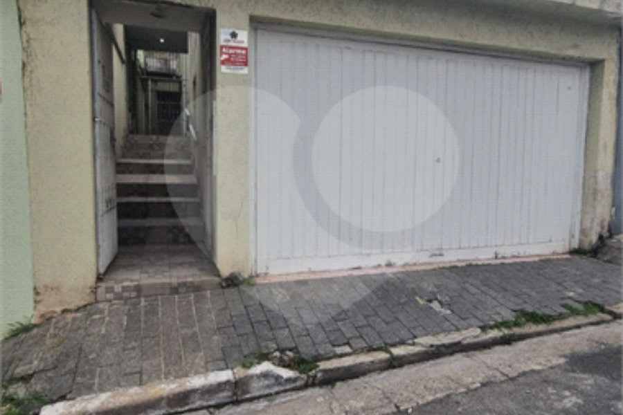 Sobrado à venda com 3 quartos em Vila Gustavo, São Paulo, SP