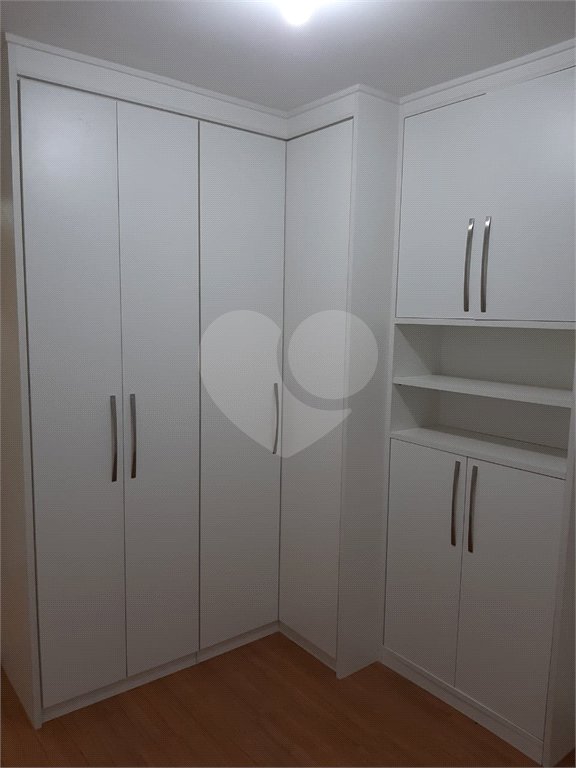 Apartamento à venda com 3 quartos em Vila dos Remédios, São Paulo, SP