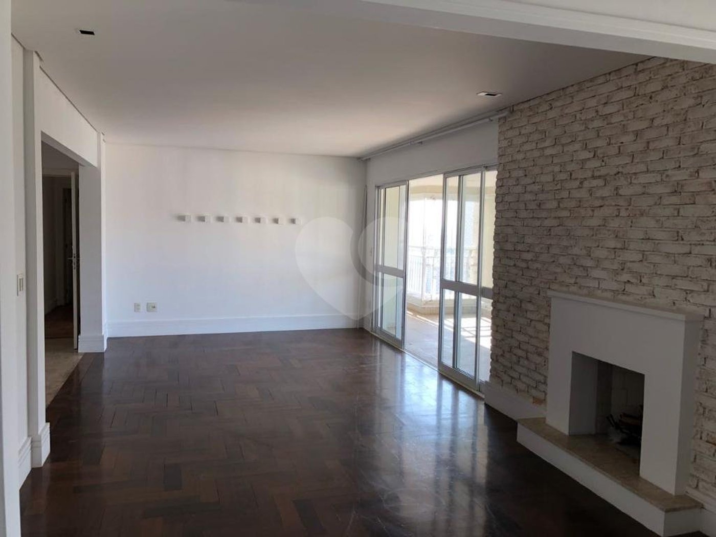 Apartamento à venda com 3 suítes em Vila Suzana, São Paulo, SP