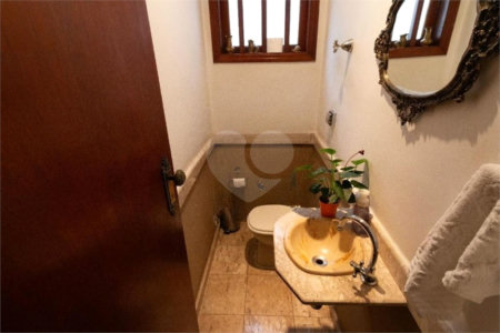 Casa à venda com 3 suítes em Jardim das Vertentes, São Paulo, SP