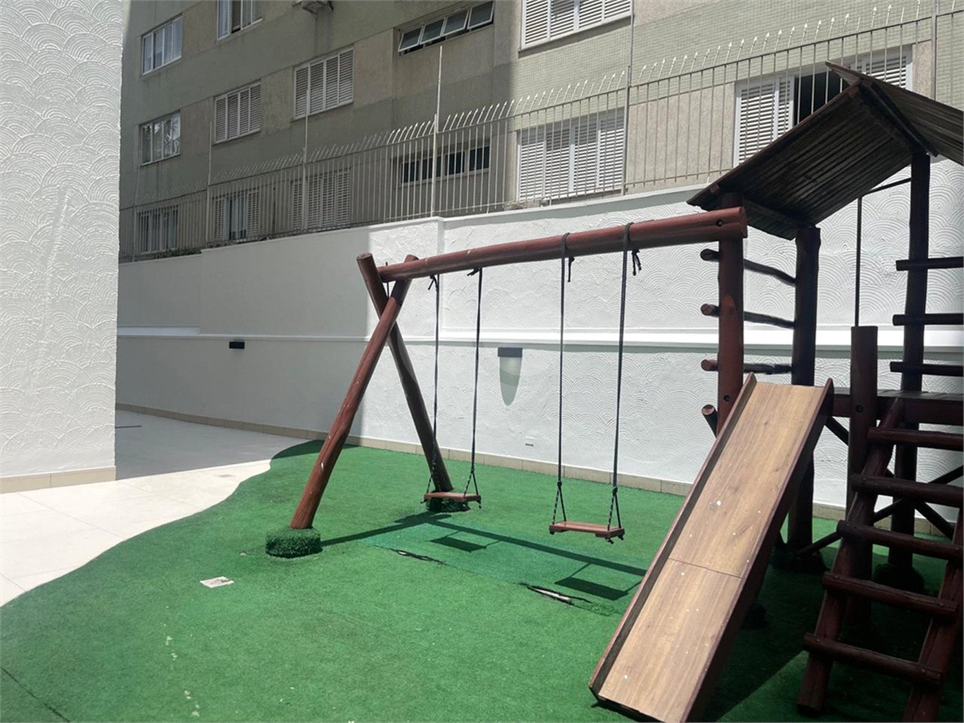Apartamento à venda com 3 quartos, sendo 2 suítes,  em Bela Vista, São Paulo, SP