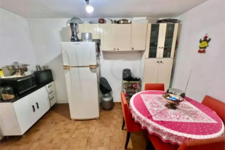 Sobrado à venda com 3 quartos, sendo 1 suíte, em Jabaquara, São Paulo, SP