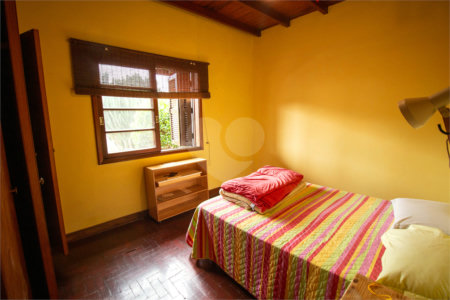 Chácara à venda com 3 quartos, sendo 1 suíte, em Capuava, São Roque, SP