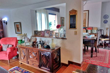 Apartamento à venda com 4 quartos, sendo 3 suítes, em Indianópolis, São Paulo, SP