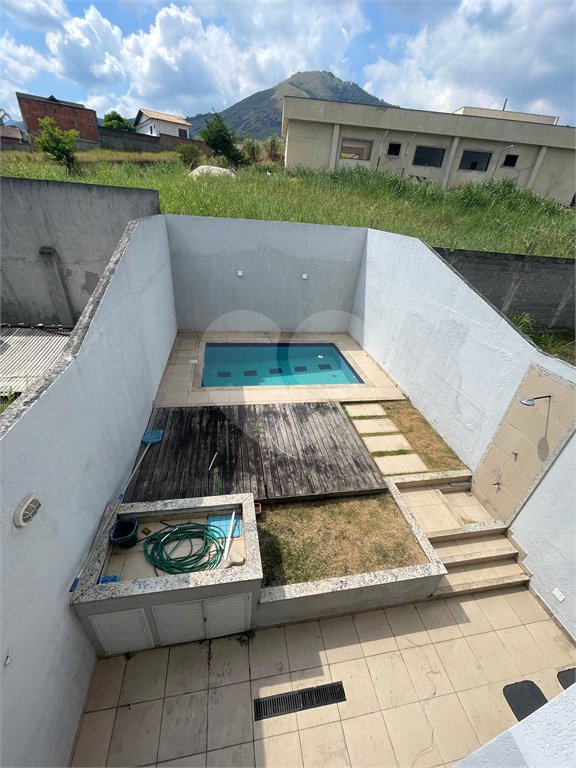Casa à venda com 3 quartos, sendo 1 suíte, no condomínio Residencial Green Ville, Rio de Janeiro - RJ