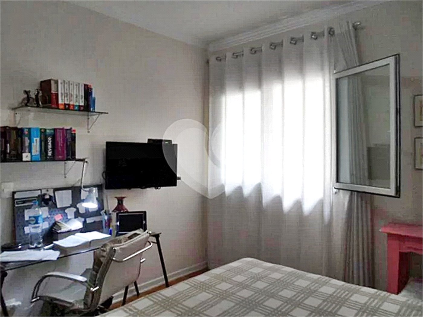 Casa à venda com 4 suítes no condomínio Chácara das Rosas, São Paulo - SP