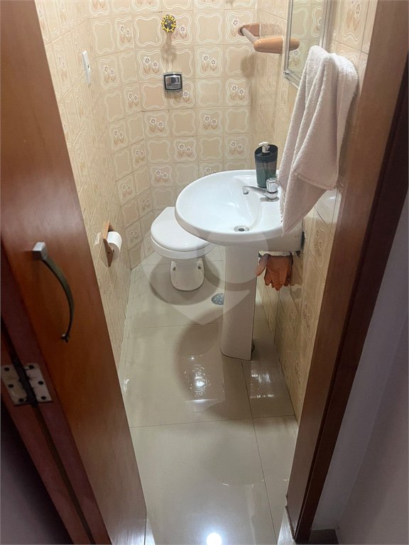 Sobrado à venda com 2 quartos em Vila Mazzei, São Paulo, SP