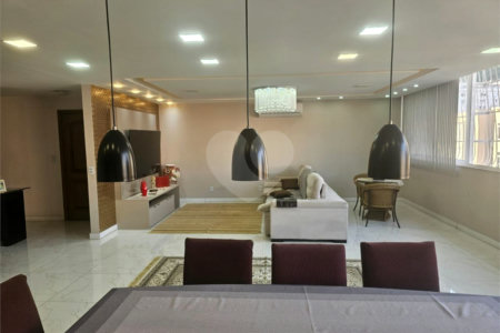 Apartamento à venda com 3 quartos, sendo 1 suíte, em Copacabana, Rio de Janeiro, RJ