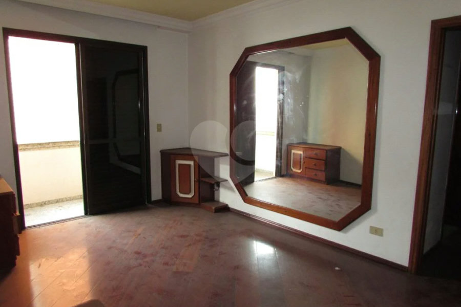 Apartamento à venda com 4 quartos, sendo 3 suítes, em Tatuapé, São Paulo, SP