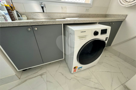 Apartamento à venda com 3 quartos, sendo 1 suíte, no Centro, São Bernardo do Campo, SP