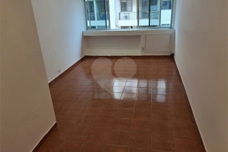 Apartamento à venda com 2 quartos em Praça da Bandeira, Rio de Janeiro, RJ
