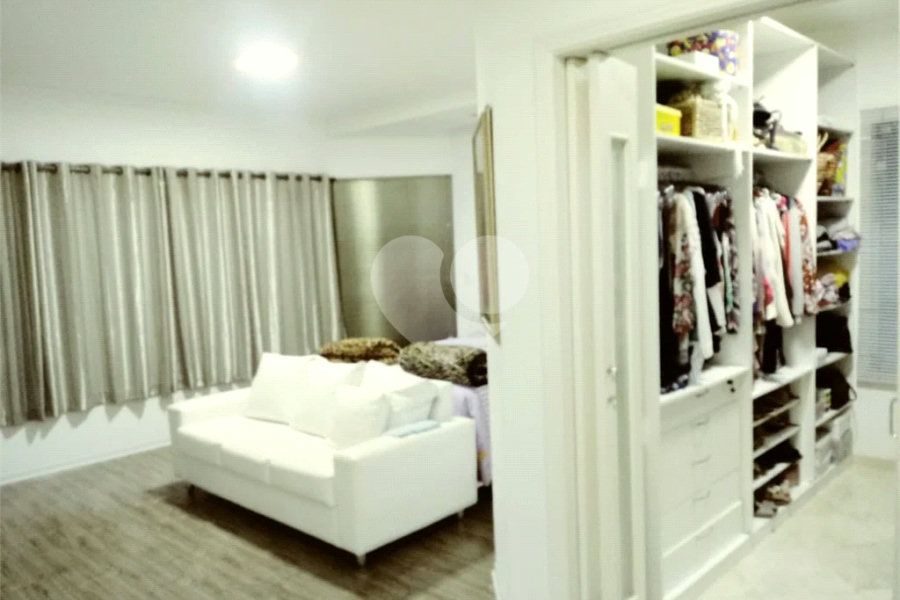 Casa à venda com 5 suítes no condomínio Suíça da Cantareira, Mairiporã - SP
