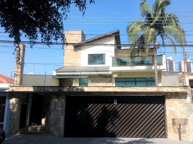 Sobrado à venda com 7 quartos, sendo 6 suítes,  em Jardim França, São Paulo, SP