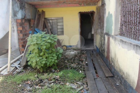 Sobrado à venda com 5 quartos, sendo 1 suíte, em Parque Ipê, São Paulo, SP