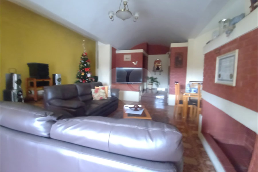 Casa à venda com 4 quartos, sendo 1 suíte, em Tucuruvi, São Paulo, SP