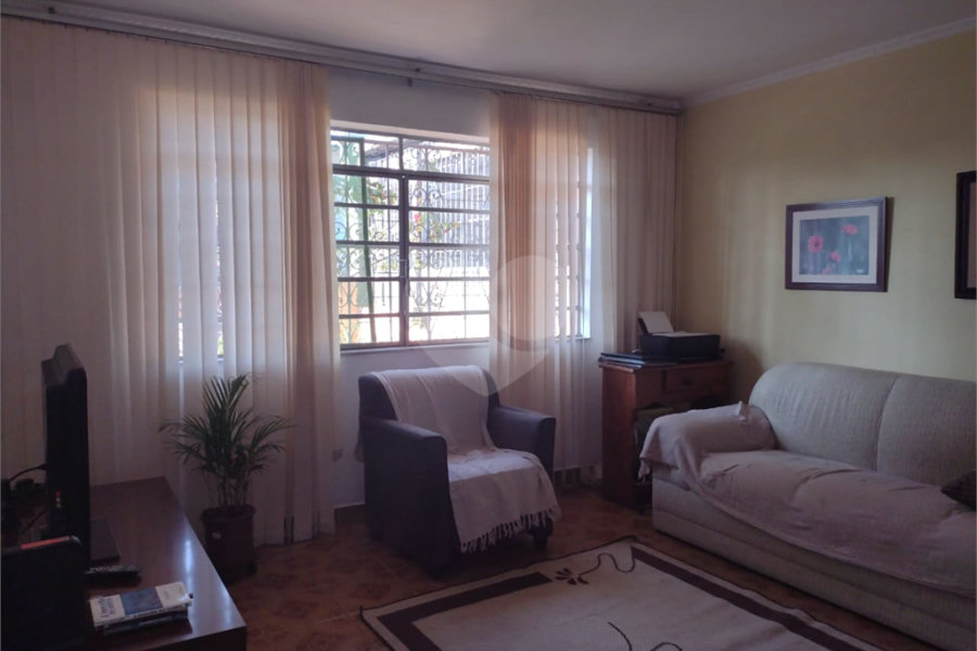 Casa à venda com 3 quartos, sendo 1 suíte, em Vila Guilherme, São Paulo, SP