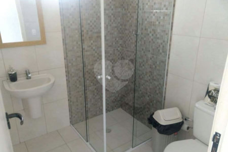 Sobrado à venda com 2 quartos, sendo 1 suíte, em Vila Moreira, São Paulo, SP
