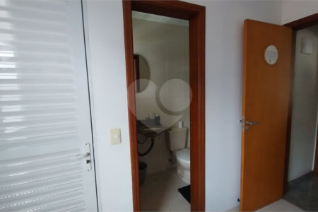 Sobrado à venda com 2 suítes em Vila Mazzei, São Paulo, SP