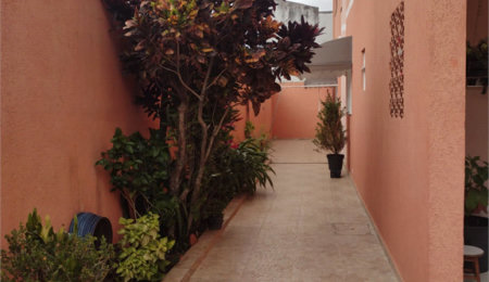Sobrado à venda com 2 quartos, sendo 1 suíte, em Jardim Márcia, Suzano, SP