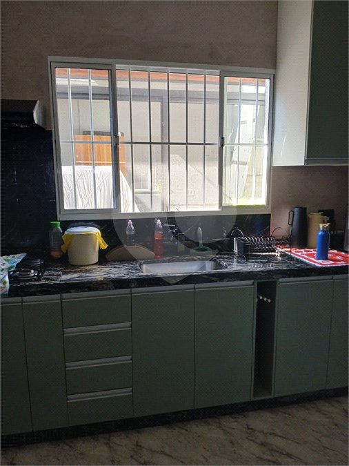 Sobrado à venda com 3 quartos, sendo 1 suíte,  em Villa Di Cesar, Mogi das Cruzes, SP