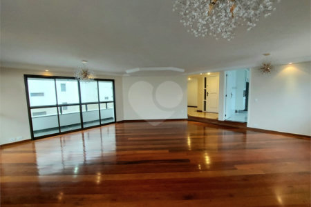 Apartamento à venda com 3 quartos, sendo 1 suíte, em Sumaré, São Paulo, SP