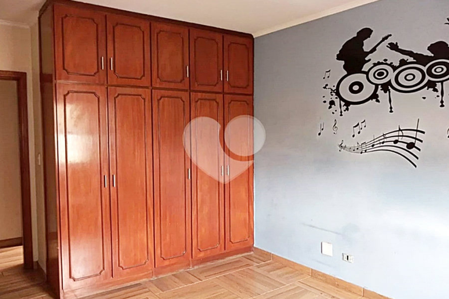 Sobrado à venda ou para alugar com 4 quartos, sendo 1 suíte, em Jardim França, São Paulo, SP