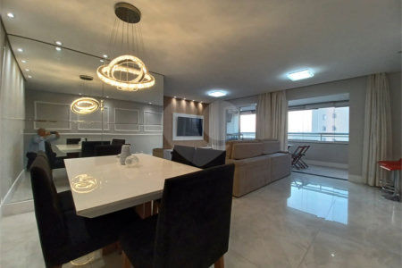 Apartamento à venda com 3 suítes em Vila Suzana, São Paulo, SP