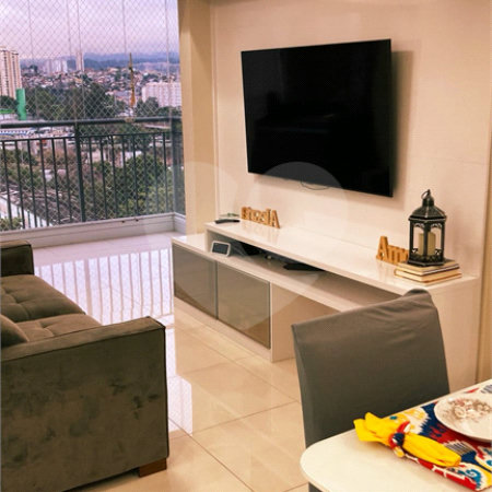 Apartamento à venda com 2 quartos em Vila Anastácio, São Paulo, SP
