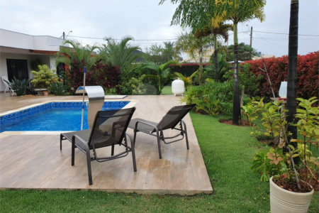 Casa à venda com 3 suítes no condomínio Village Ipanema 1, Araçoiaba da Serra - SP