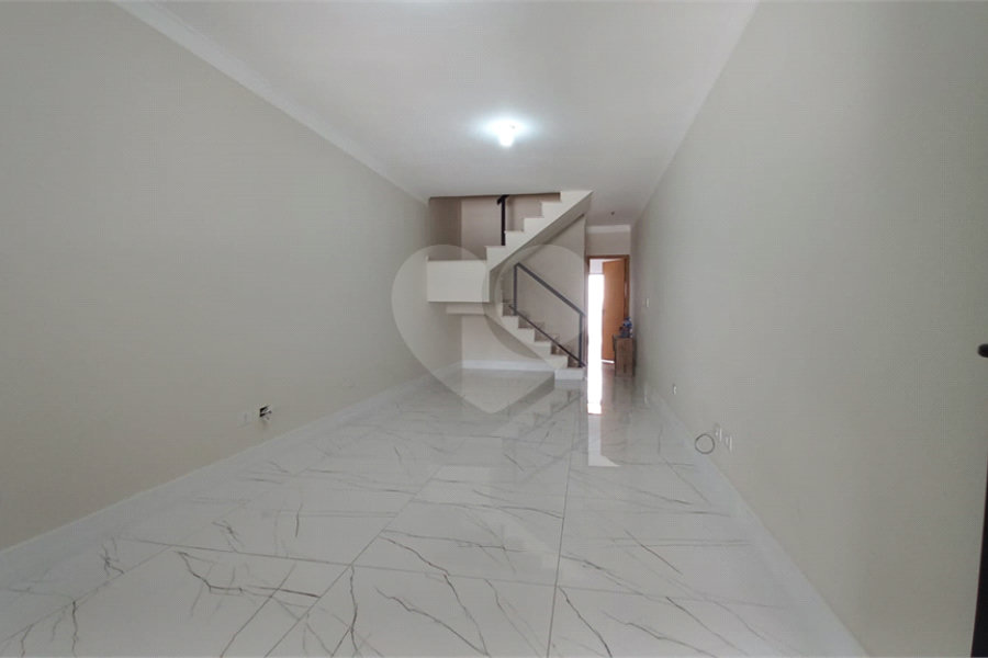 Sobrado à venda com 3 suítes em Vila Guilherme, São Paulo, SP