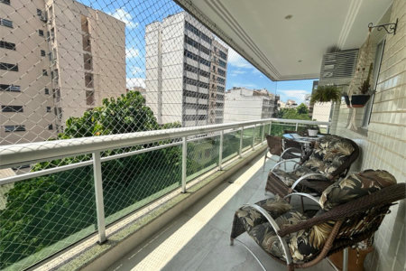 Apartamento à venda com 4 quartos, sendo 2 suítes, em Tijuca, Rio de Janeiro, RJ