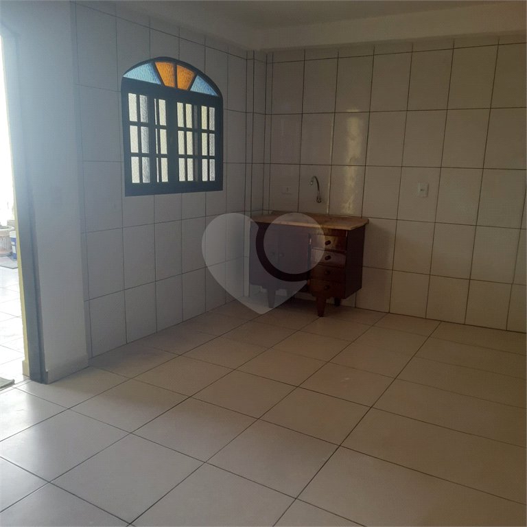 Sobrado à venda com 4 quartos, sendo 2 suítes, em Pedreira, São Paulo, SP