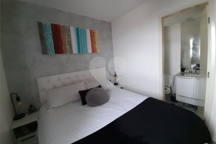 Apartamento à venda com 3 quartos, sendo 1 suíte,  em Vila Maria Alta, São Paulo, SP