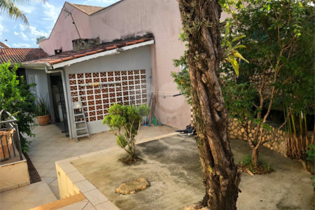 Casa à venda com 4 quartos, sendo 2 suítes, no condomínio Zuleika Jabour, Salto - SP